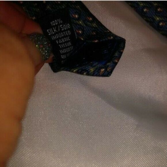 Nautica Blue Silk Tie Yellow Accent Dots 100% Silk Formal Career Business Work - Picture 3 of 5